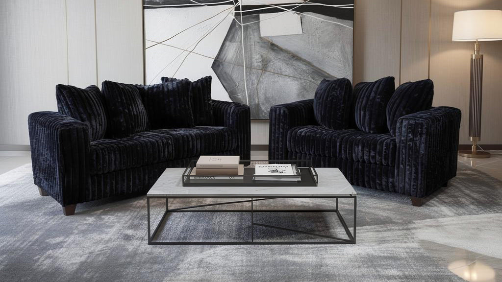 Gia (Black)